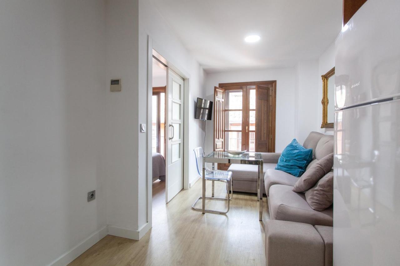 Apartamentos Elvira 21 Гранада Екстер'єр фото