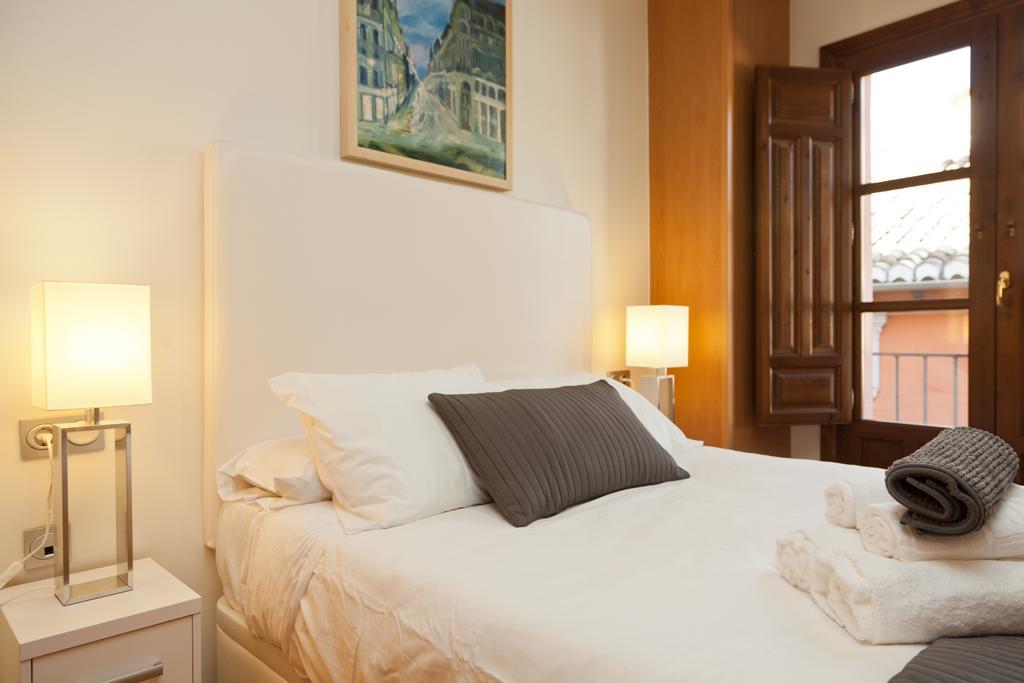 Apartamentos Elvira 21 Гранада Номер фото
