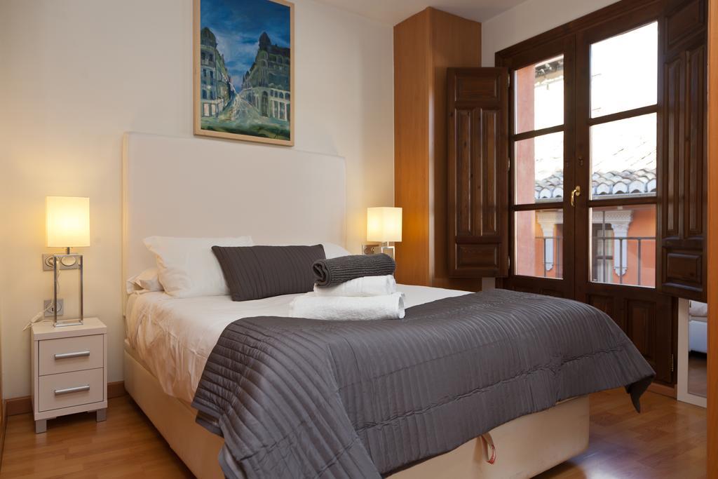 Apartamentos Elvira 21 Гранада Номер фото