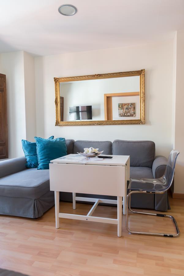 Apartamentos Elvira 21 Гранада Екстер'єр фото